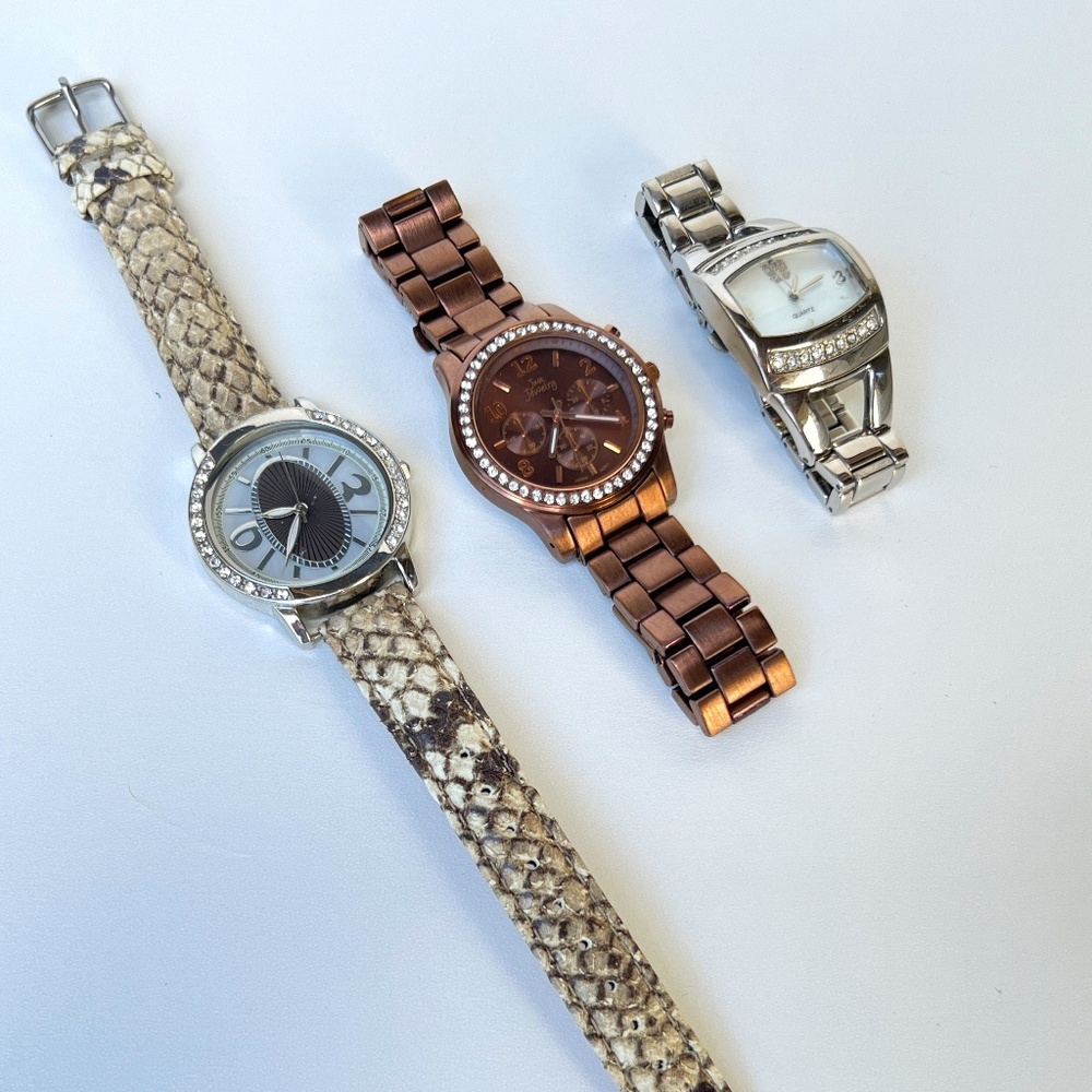 Bundle of 3 Women's Glitzy Bezel watches